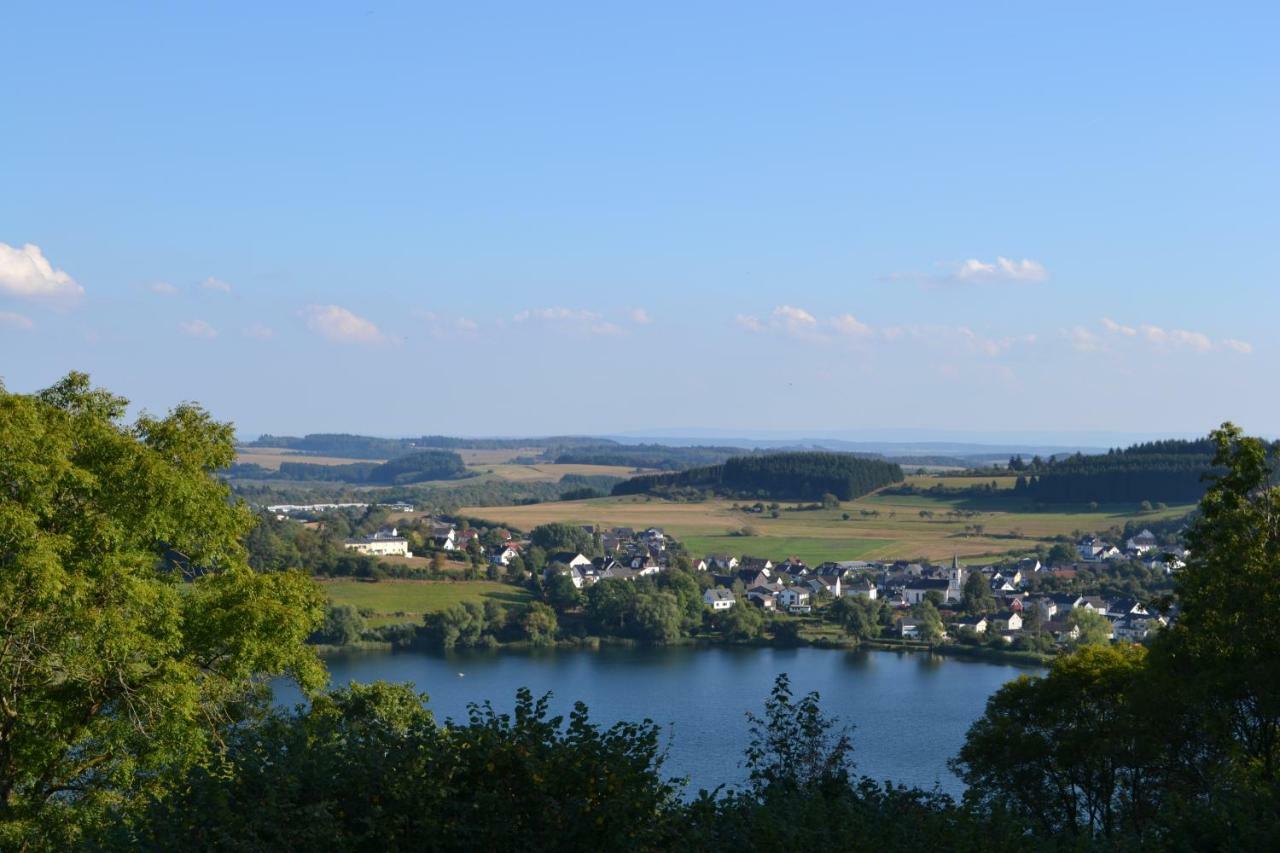 "Alter Bahnhof" Schalkenmehren Apartment ภายนอก รูปภาพ